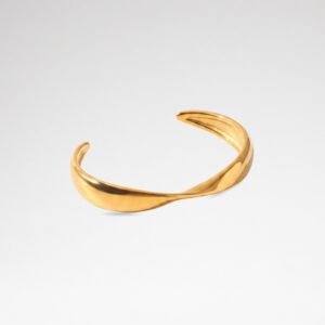 Veisse Cuff